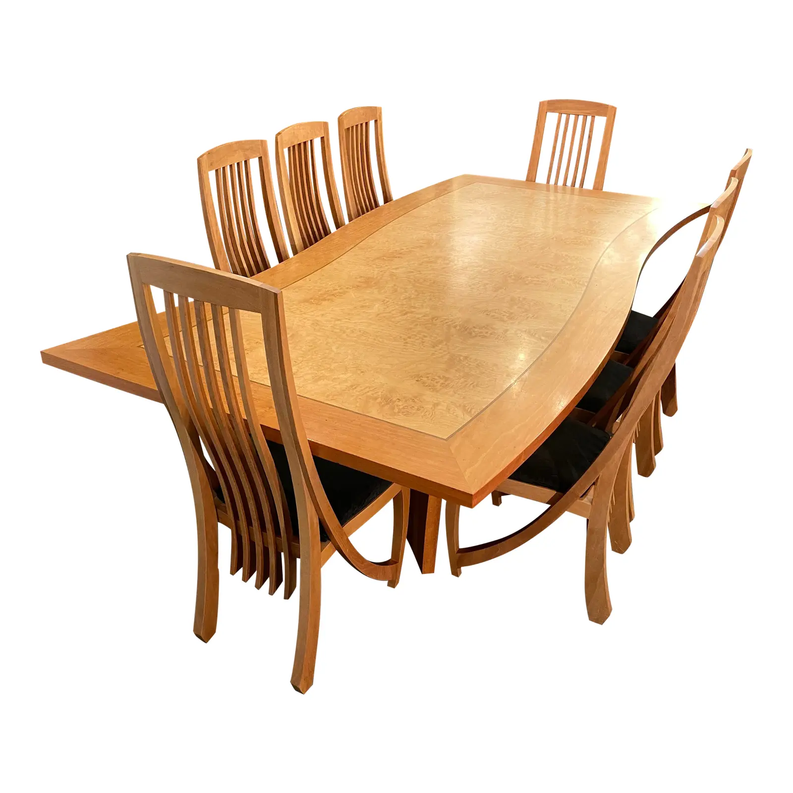 Berkeley Mills Custom X-Large Wave Burled Maple Inlay étkezőasztal + nyolc szék szett.